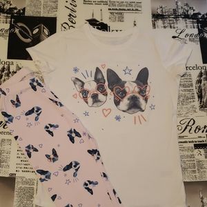 Girls legging and tshirt outfit